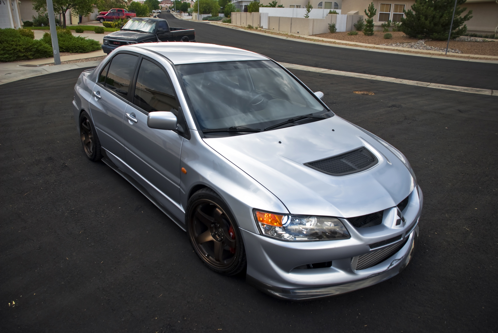 photo 12 Mitsubishi Lancer Evolution custom wheels Rota P-45R 18x9.5, ET +22, tire size 255/35 R18. 18x9.5 ET+30 
