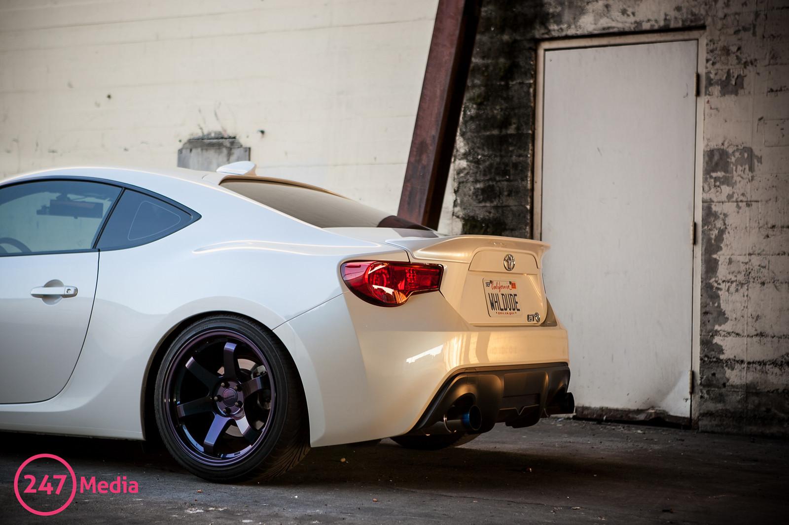 photo 3 Subaru BRZ custom wheels Rota Grid 18x9.5, ET +38, tire size 225/40 R18. x ET 255/35 R
