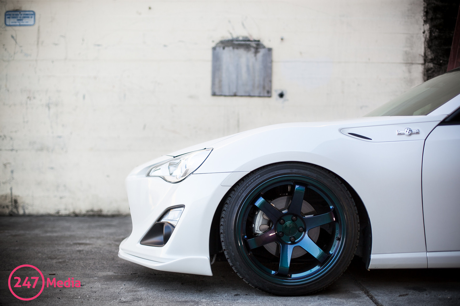 photo 4 Subaru BRZ custom wheels Rota Grid 18x9.5, ET +38, tire size 225/40 R18. x ET 255/35 R