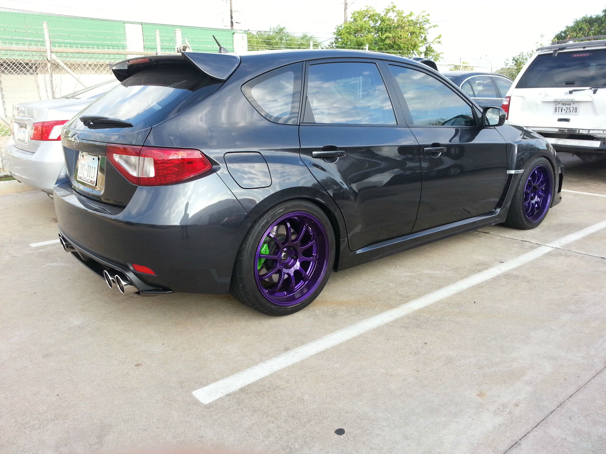 photo 2 Subaru Impreza WRX custom wheels Rota D-Force 18x9.5, ET +40, tire size 265/35 R18. x ET 
