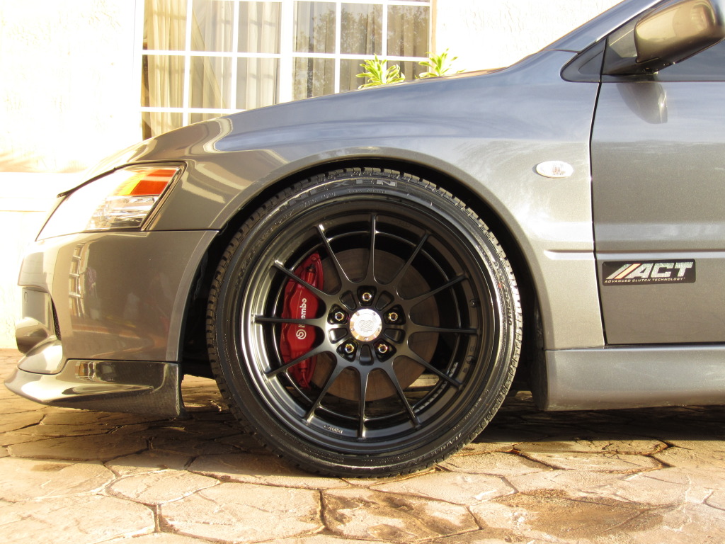 photo 1 Mitsubishi Lancer Evolution custom wheels Enkei NT03+M 18x9.5, ET +17, tire size 255/35 R18. 18x9.5 ET+27 