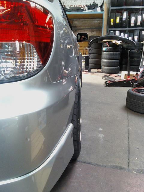 photo 10 Subaru Impreza WRX custom wheels Rota Grid 18x10.0, ET +32, tire size 255/35 R18. x ET 