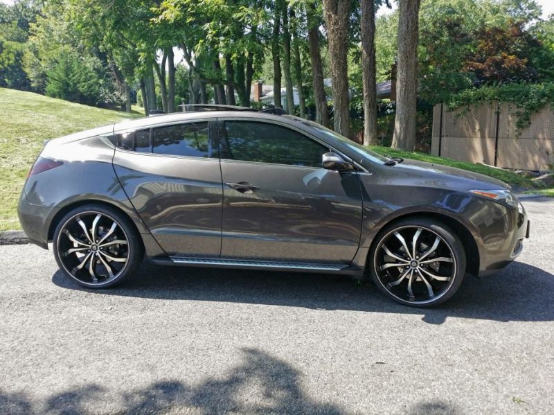 photo 3 Acura ZDX custom wheels Lexani Lust 24x9.0, ET , tire size 275/25 R24. x ET 