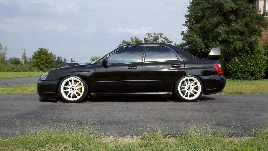 photo 1 Subaru Impreza WRX STi custom wheels Rota Torque R 18x9.5, ET +30, tire size 225/40 R18. 18x9.5 ET+35