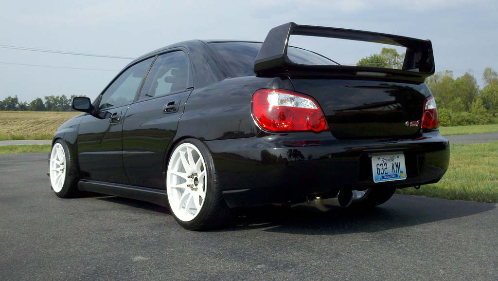 photo 2 Subaru Impreza WRX STi custom wheels Rota Torque R 18x9.5, ET +30, tire size 225/40 R18. 18x9.5 ET+35