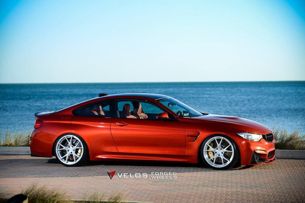 photo 3 BMW M4 custom wheels Velos S3 20x10.0, ET , tire size X R20. 20x11.0 ET 