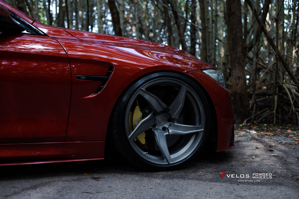 photo 1 BMW M4 custom wheels Velos D5 20x10.0, ET , tire size X R20. 20x11.0 ET 