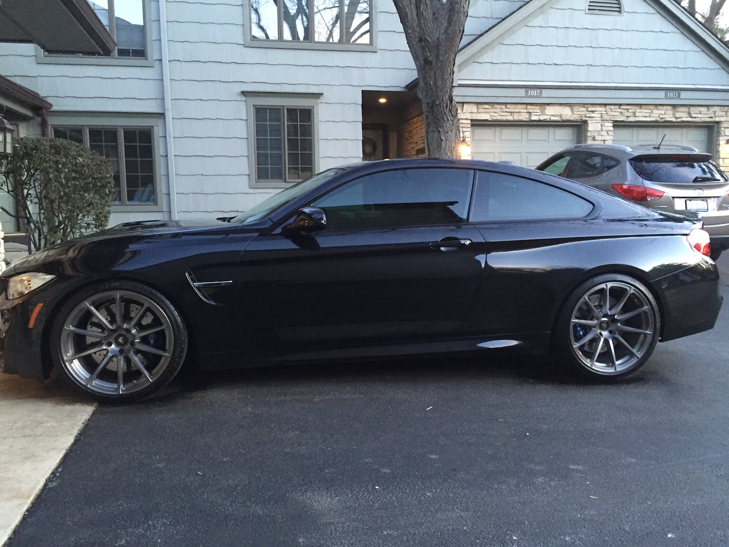 photo 2 BMW M4 custom wheels Vorsteiner  20x, ET , tire size 295/30 R20. x ET 275/30 R