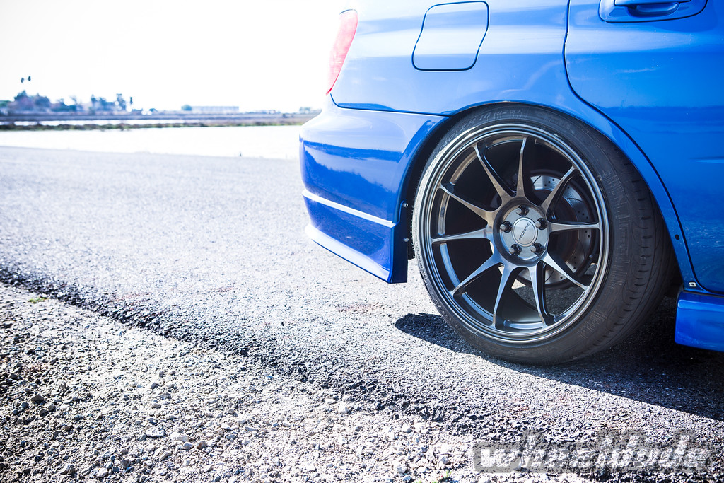 photo 3 Subaru Impreza WRX custom wheels Rota Titan 18x9.5, ET +38, tire size 225/40 R18. x ET 
