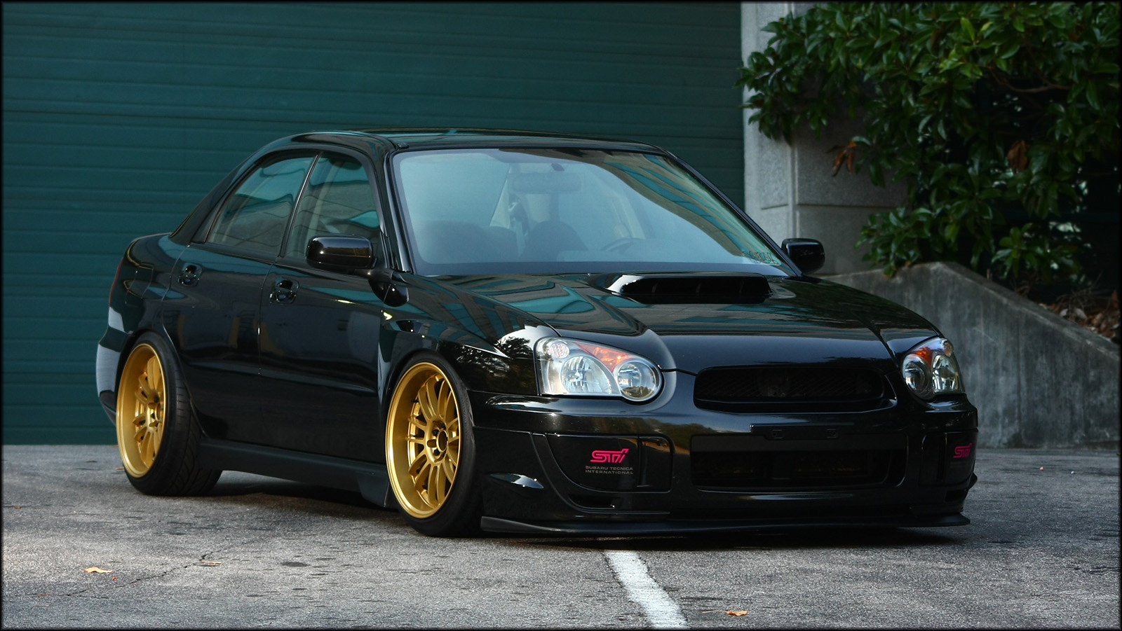 photo 4 Subaru Impreza WRX custom wheels Rota  18x10.0, ET +30, tire size 235/40 R18. x ET 