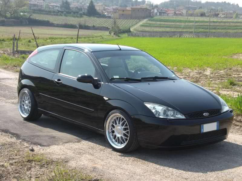 photo 1 Ford Focus custom wheels   17x8.0, ET +35, tire size 215/40 R17. 17x9.0 ET+30 