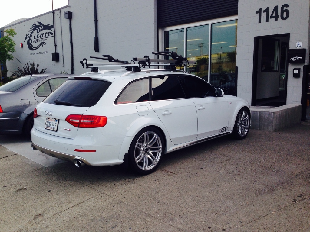 photo 2 Audi A4 custom wheels OEM Audi RS7 20x9.0, ET +35, tire size 275/35 R20. x ET