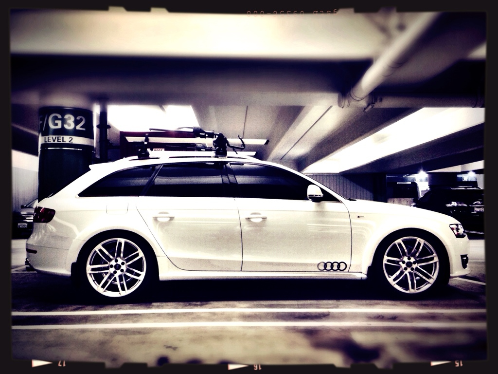 photo 7 Audi A4 custom wheels OEM Audi RS7 20x9.0, ET +35, tire size 275/35 R20. x ET