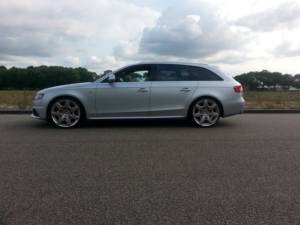 photo 1 Audi A4 custom wheels 20x9.0, ET +41, tire size 235/30 R20. x ET