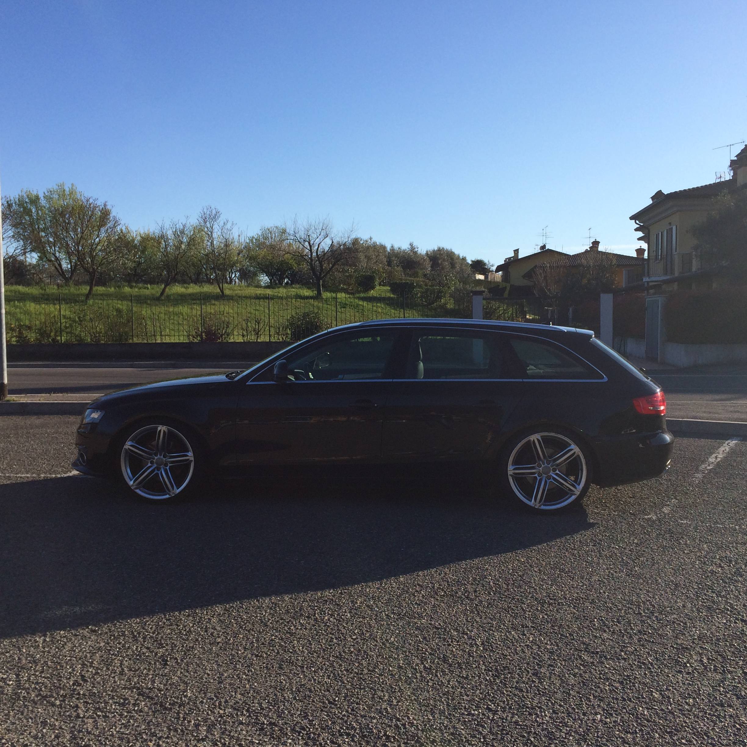 photo 1 Audi A4 custom wheels OEM Audi RS 6 20x9.5, ET +39, tire size 245/25 R20. 20x9.5 ET+36