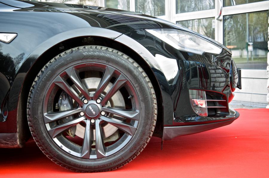 photo 1 Tesla Model S custom wheels Mak Bimmer 19x8.5, ET +30, tire size X R19. 19x8.5 ET+37 