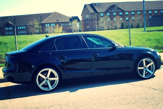 photo 2 Audi A4 custom wheels Rohana RC22 20x10.0, ET , tire size 255/35 R20. x ET 