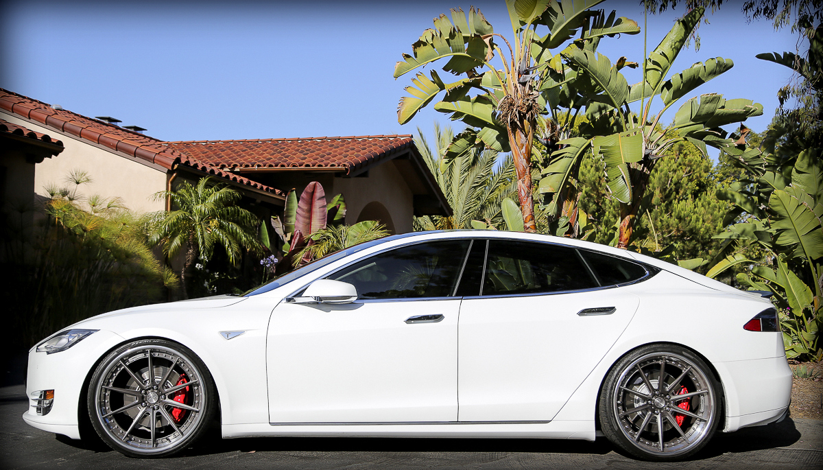 photo 3 Tesla Model S custom wheels ADV.1  22x, ET , tire size X R22. x ET 