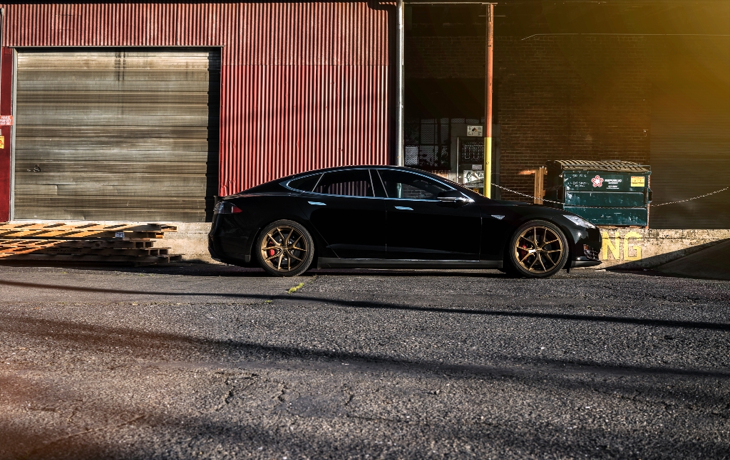 photo 5 Tesla Model S custom wheels AG M590 20x8.5, ET , tire size X R20. 20x10.0 ET 