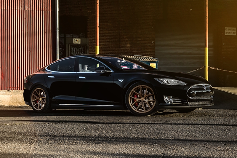 photo 7 Tesla Model S custom wheels AG M590 20x8.5, ET , tire size X R20. 20x10.0 ET 