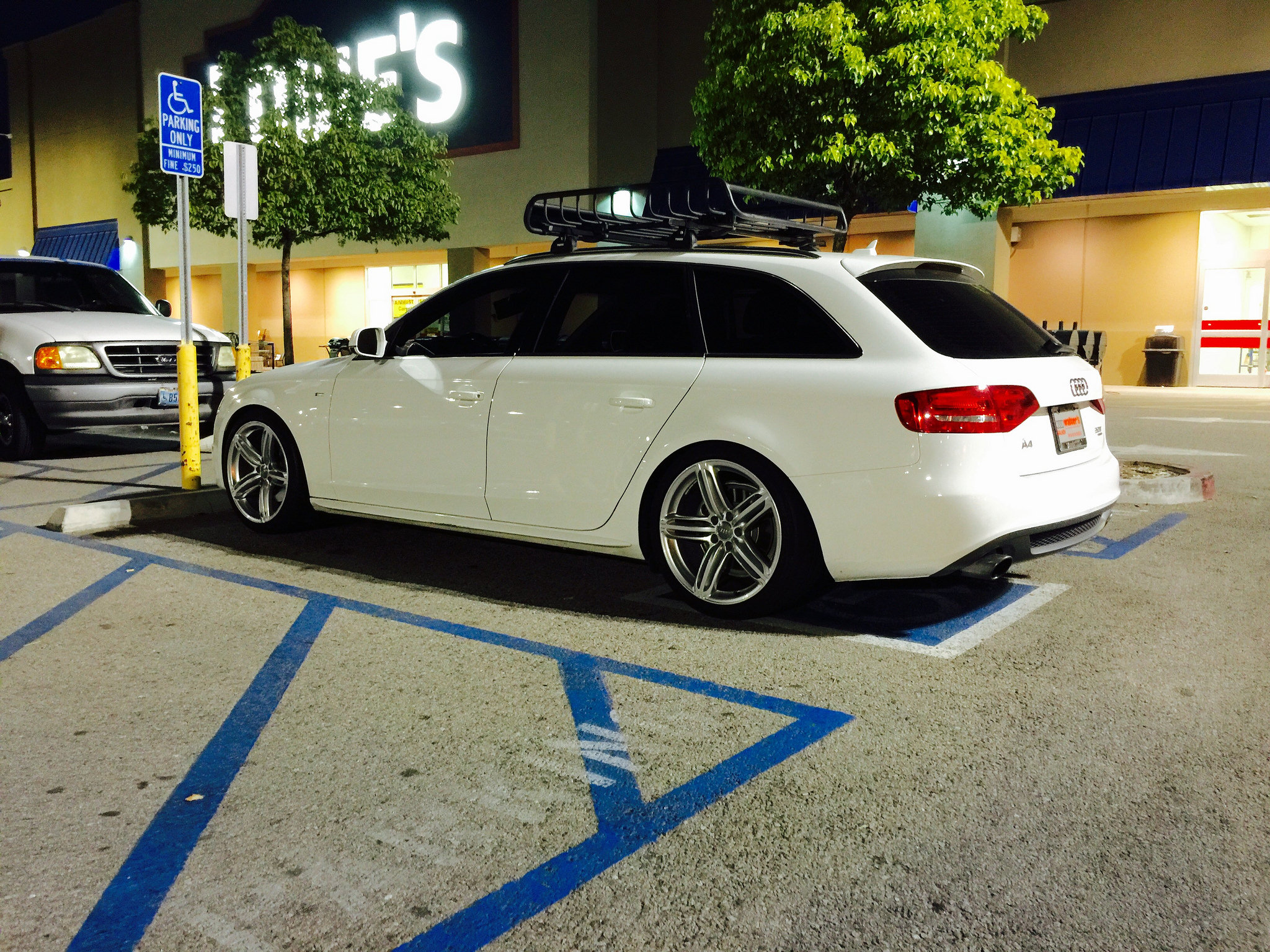 photo 1 Audi A4 custom wheels OEM Audi S5 19x9.0, ET +33, tire size 255/35 R19. x ET 