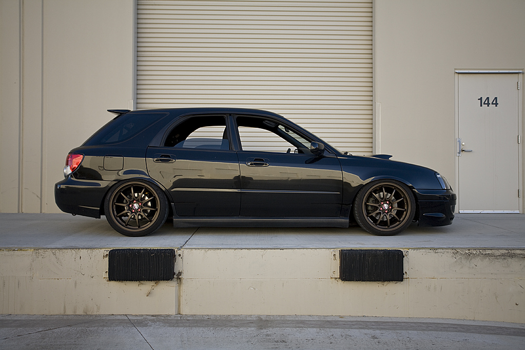 photo 7 Subaru Impreza WRX custom wheels rota dpt 18x9.0, ET +42, tire size 225/40 R18. x ET 