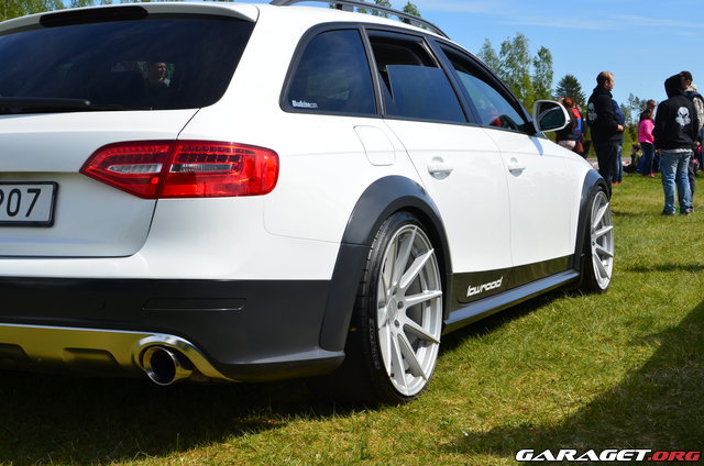 photo 1 Audi A4 custom wheels Vossen CVT 20x10.5, ET +30, tire size X R20. x ET 