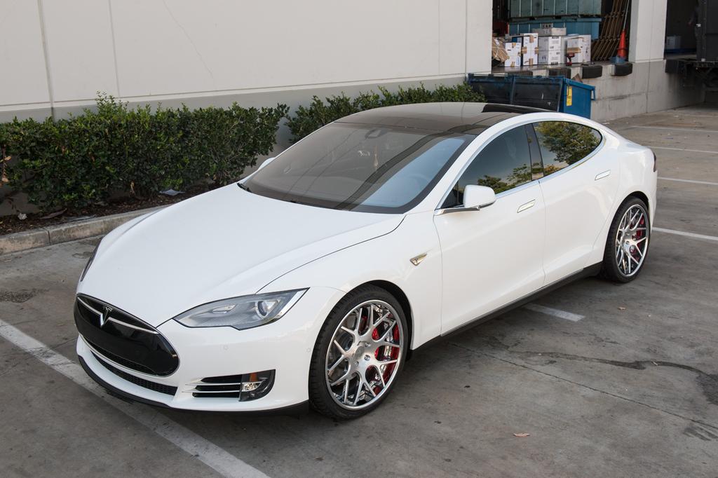 photo 1 Tesla Model S custom wheels F410 Spec 2 21x9.0, ET , tire size 245/ R21. 21x10.0 ET 275/ R21