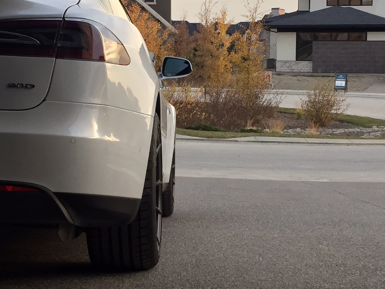 photo 2 Tesla Model S custom wheels TSW Bathurst 20x9.0, ET , tire size 245/ R20. 20x10.0 ET 275/ R20