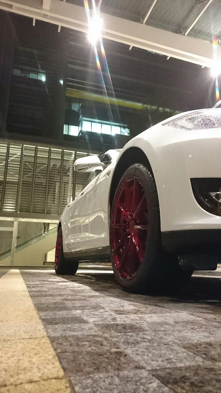 photo 7 Tesla Model S custom wheels Rohana RF1 20x9.0, ET , tire size 245/40 R20. 20x10.0 ET 275/40 R20