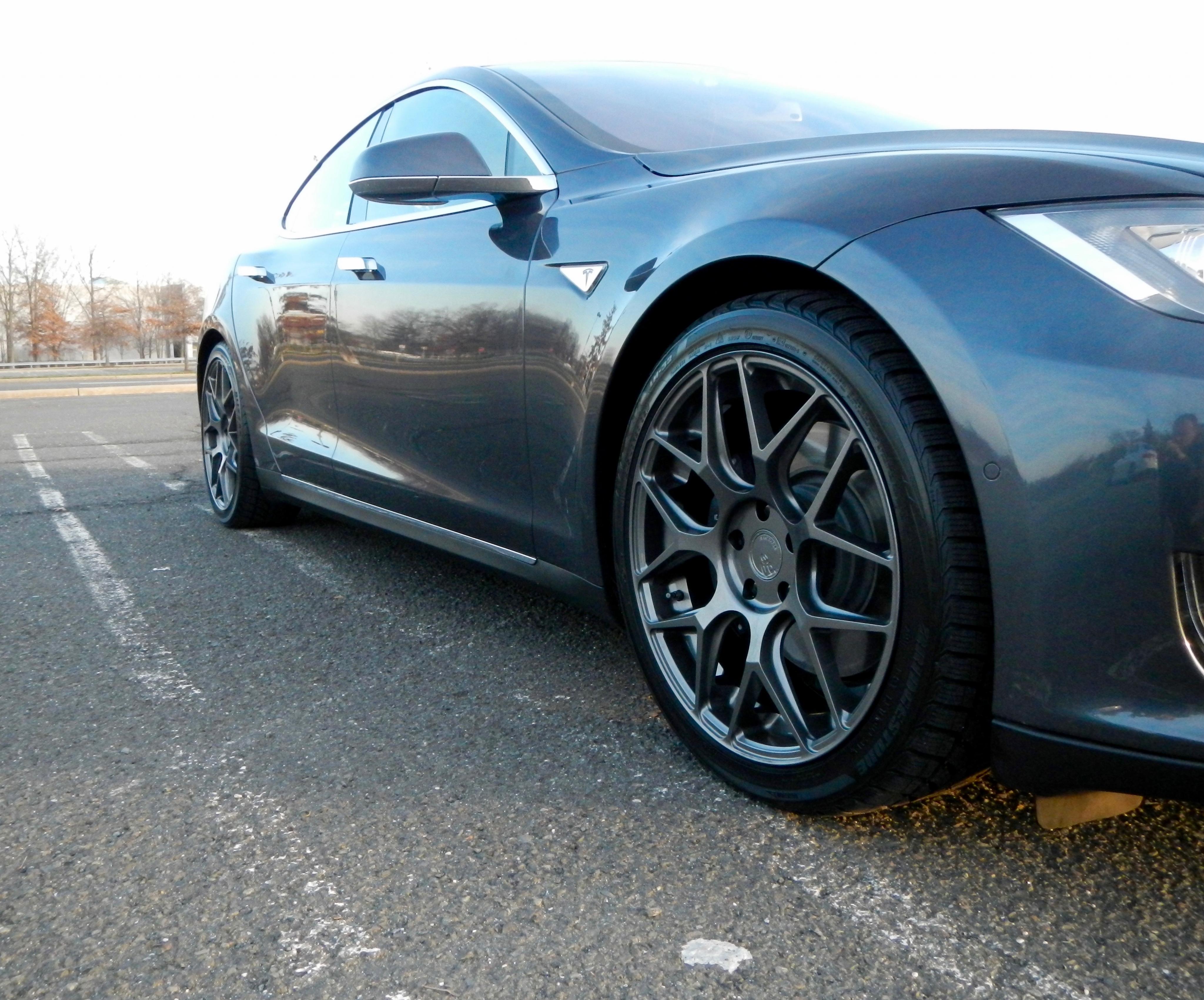 photo 3 Tesla Model S custom wheels AG M590 20x, ET , tire size X R20. x ET 