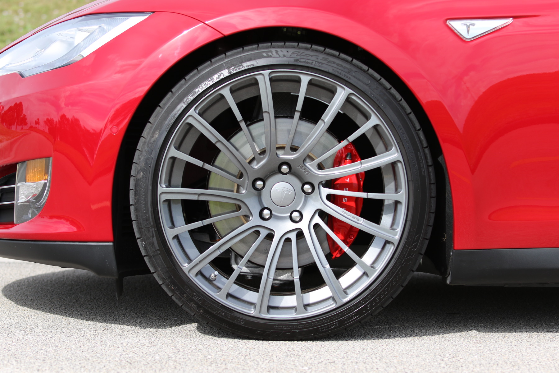 photo 1 Tesla Model S custom wheels Pulse MV1 21x9.0, ET +30, tire size X R21. 21x10.5 ET+35 