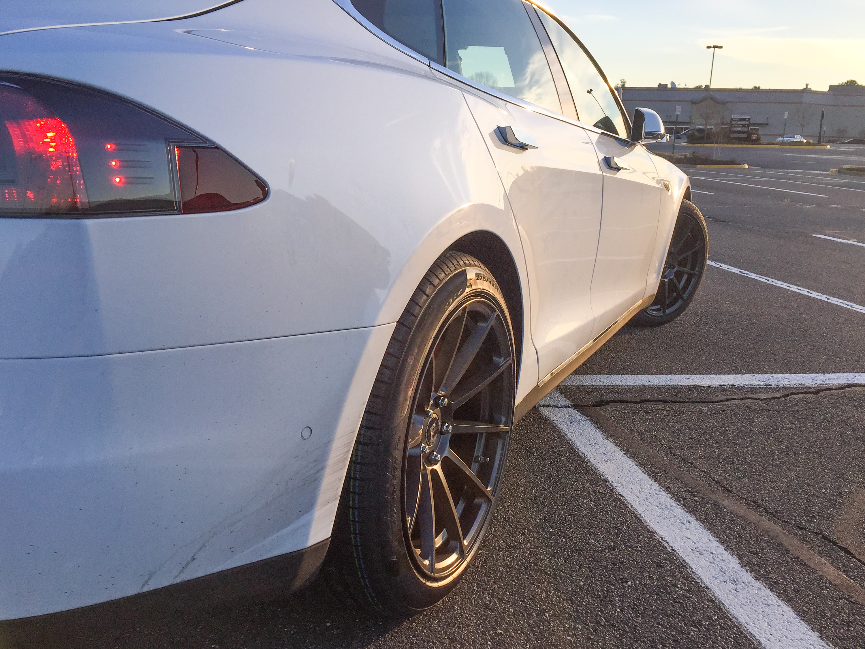 photo 1 Tesla Model S custom wheels Vorsteiner VFF-102 20x, ET , tire size 255/40 R20. x ET 275/40 R