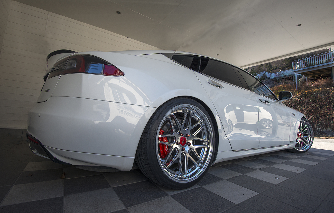 photo 1 Tesla Model S custom wheels Work Gnosis CV202 PP2 21x9.0, ET , tire size X R21. 21x9.5 ET