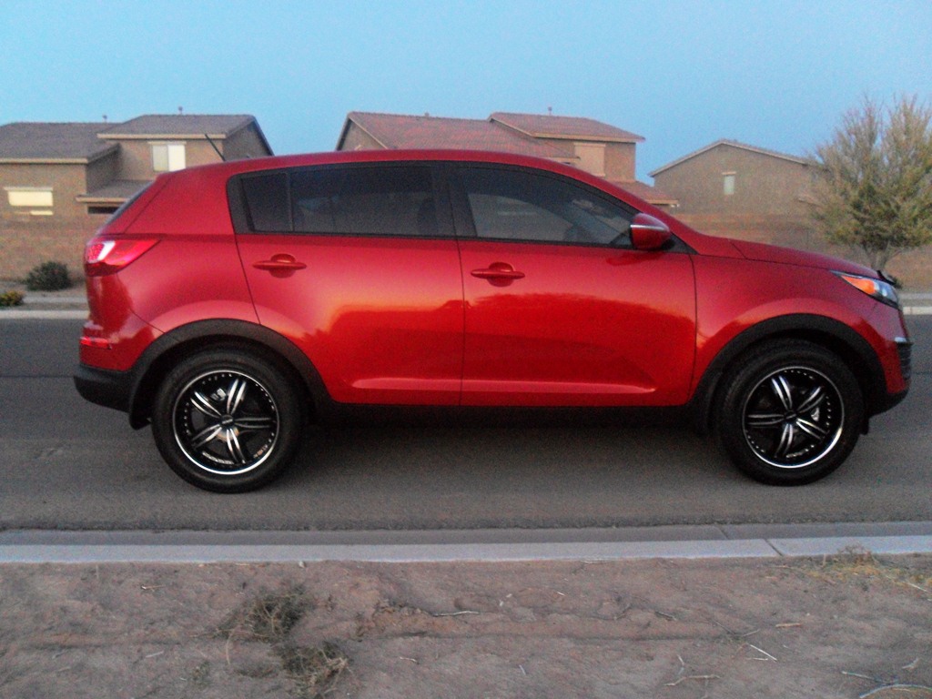 photo 2 Kia Sorento custom wheels MKW M105 18x, ET , tire size 235/55 R18. x ET 