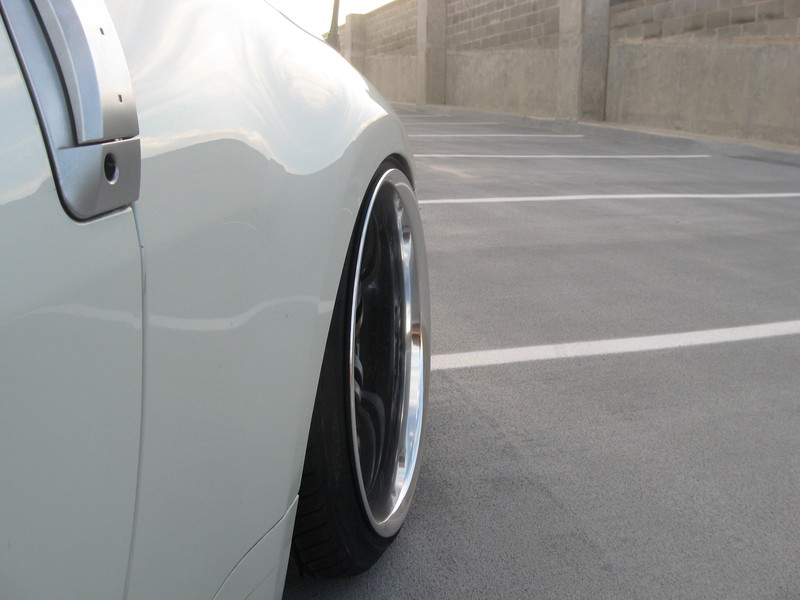 photo 3 Nissan 350Z custom wheels Work Wheels Varianza T1S 19x9.5, ET +4, tire size 225/35 R19. 19x10.5 ET-2 245/35 R19
