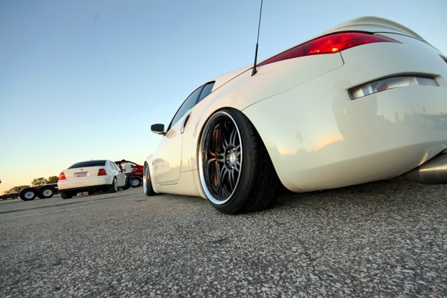 photo 9 Nissan 350Z custom wheels Work Wheels Varianza T1S 19x9.5, ET +4, tire size 225/35 R19. 19x10.5 ET-2 245/35 R19