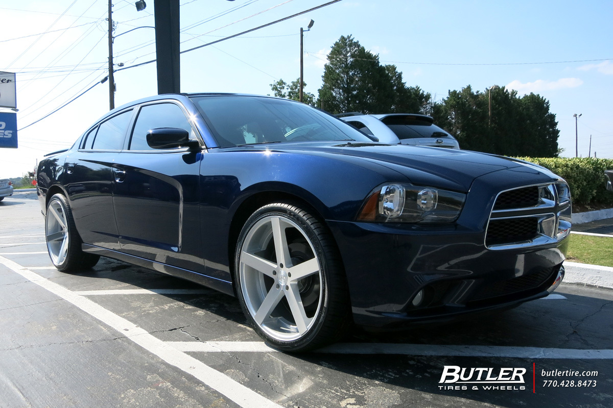 photo 1 Dodge Charger custom wheels Rohana RC22 22x, ET , tire size X R22. x ET 