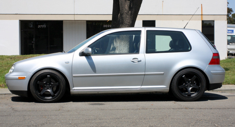 photo 4 Volkswagen GTI custom wheels Rota RT5 17x9.0, ET , tire size 215/45 R17. x ET 245/40 R