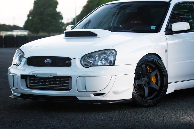 photo 3 Subaru Impreza custom wheels Rota RT5 18x10.0, ET +30, tire size 265/35 R18. x ET 