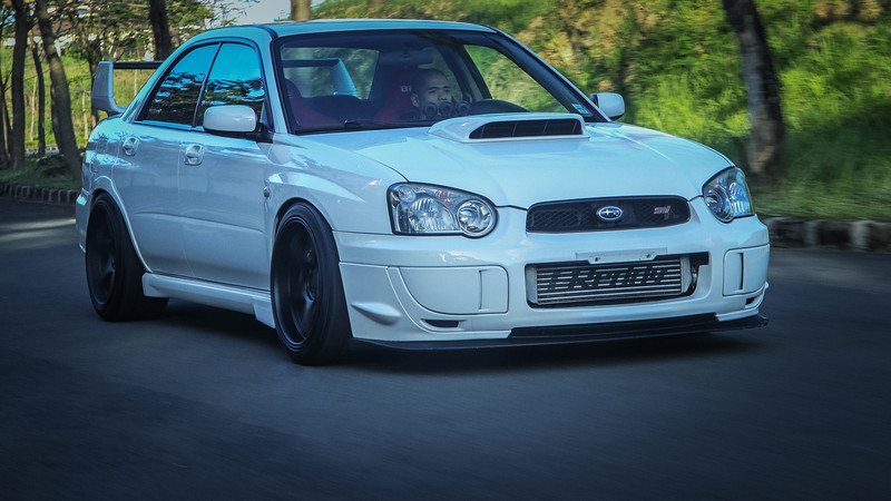 photo 5 Subaru Impreza custom wheels Rota RT5 18x10.0, ET +30, tire size 265/35 R18. x ET 