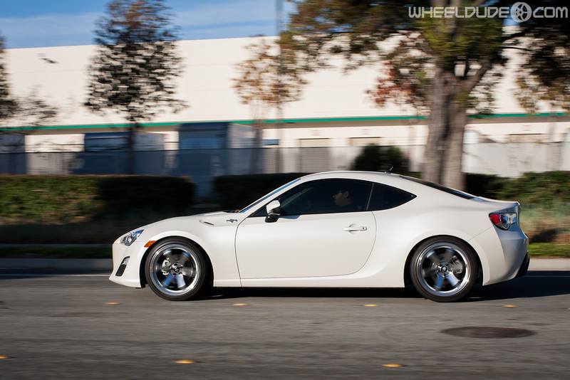 photo 2 Scion FR-S custom wheels Rota Grid 18x9.5, ET +38, tire size 255/35 R18. x ET 