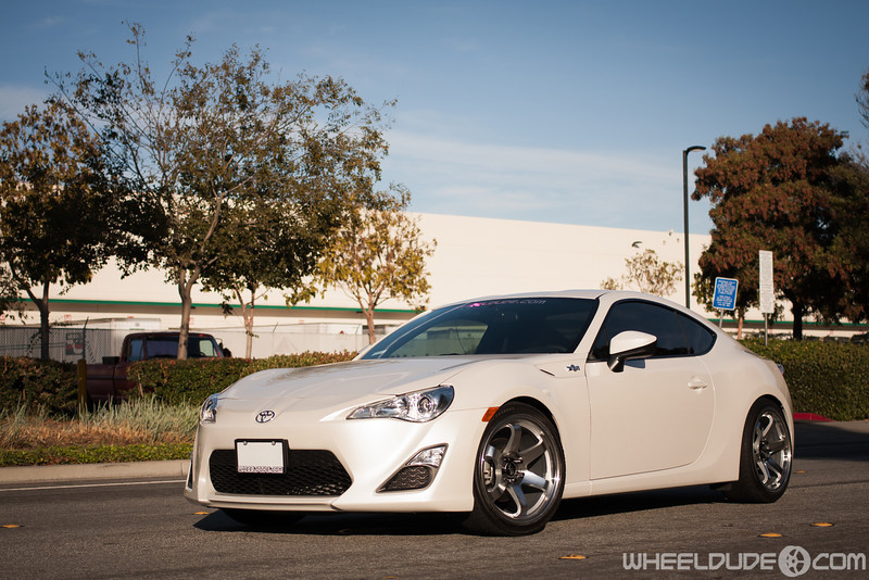 photo 1 Scion FR-S custom wheels Rota Grid 18x9.5, ET +38, tire size 255/35 R18. x ET 