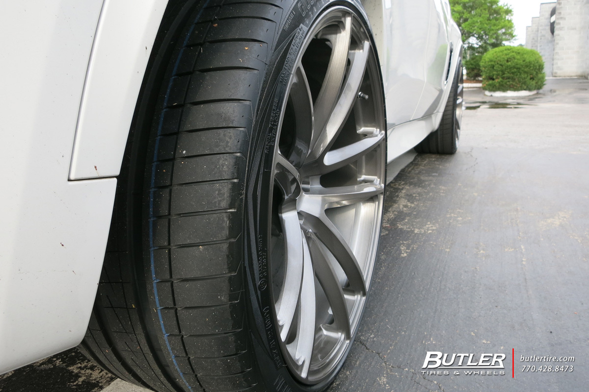 photo 1 BMW X5 M custom wheels Avant Garde F331 22x, ET , tire size X R22. x ET