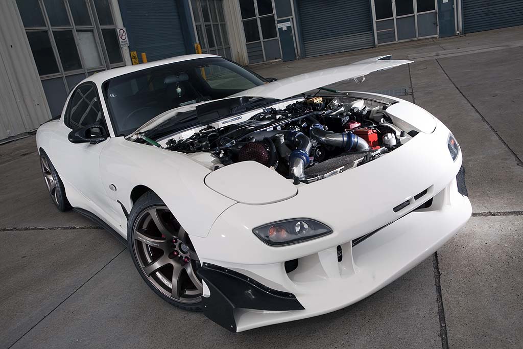 photo 5 Mazda RX-7 custom wheels Work  Emotion XT7 18x9.5, ET +20, tire size 235/40 R18. 18x9.5 ET+20 265/35 R18