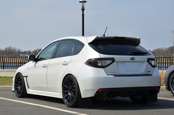photo 2 Subaru Impreza WRX custom wheels Rota G-Force 18x9.0, ET +35, tire size 255/35 R18. x ET 