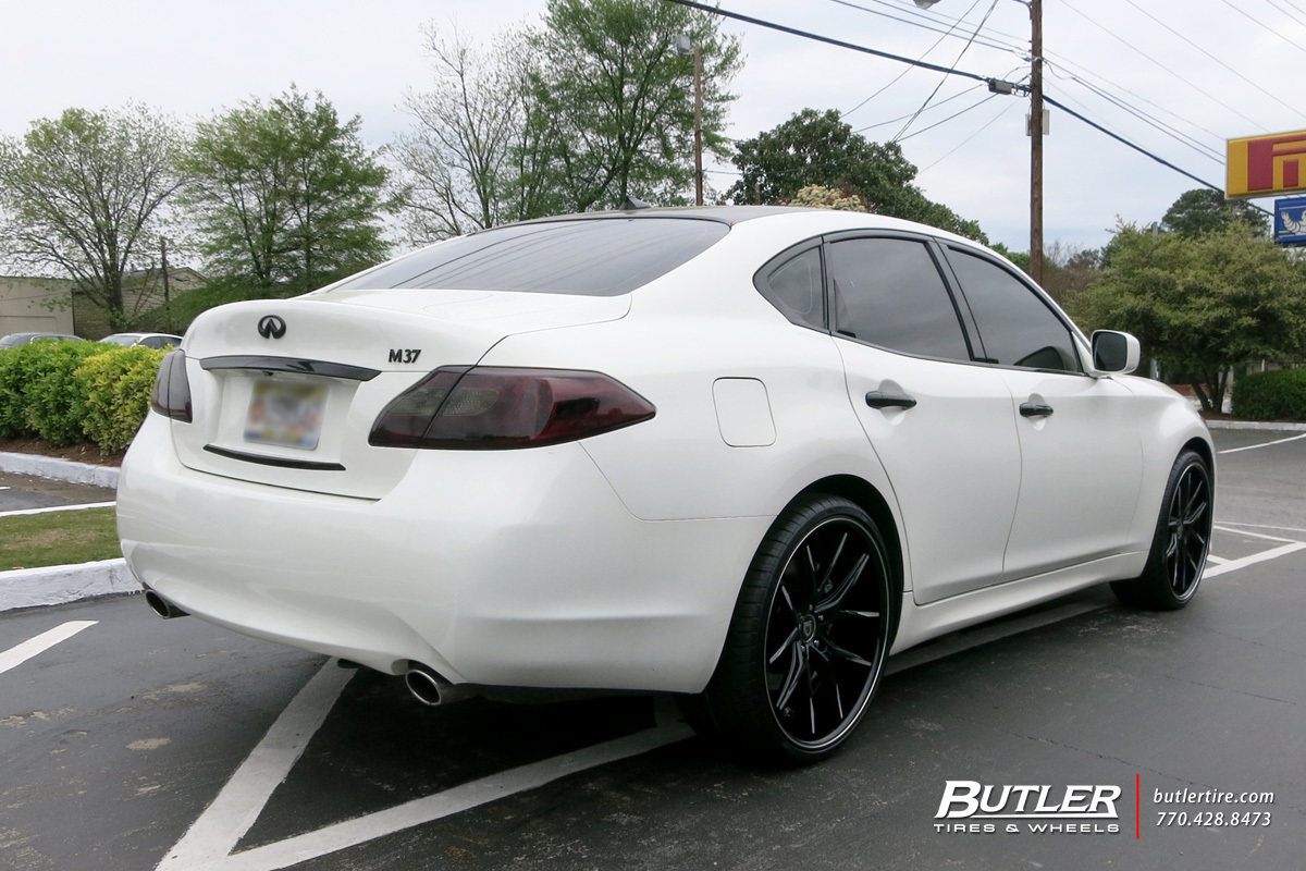 photo 3 Infiniti M37 custom wheels Lexani R-twelve 22x, ET , tire size X R22. x ET 