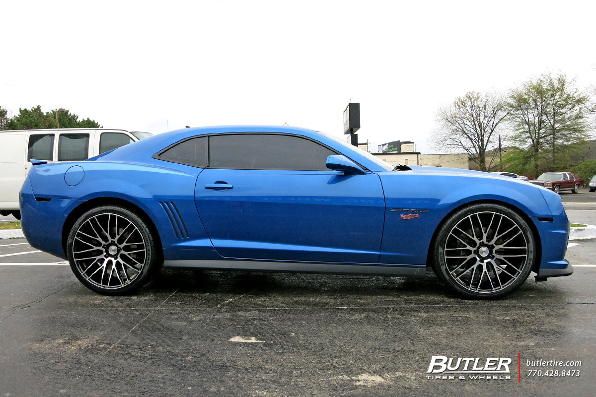 photo 2 Chevrolet Camaro custom wheels Savini BM13 22x, ET , tire size X R22. x ET 
