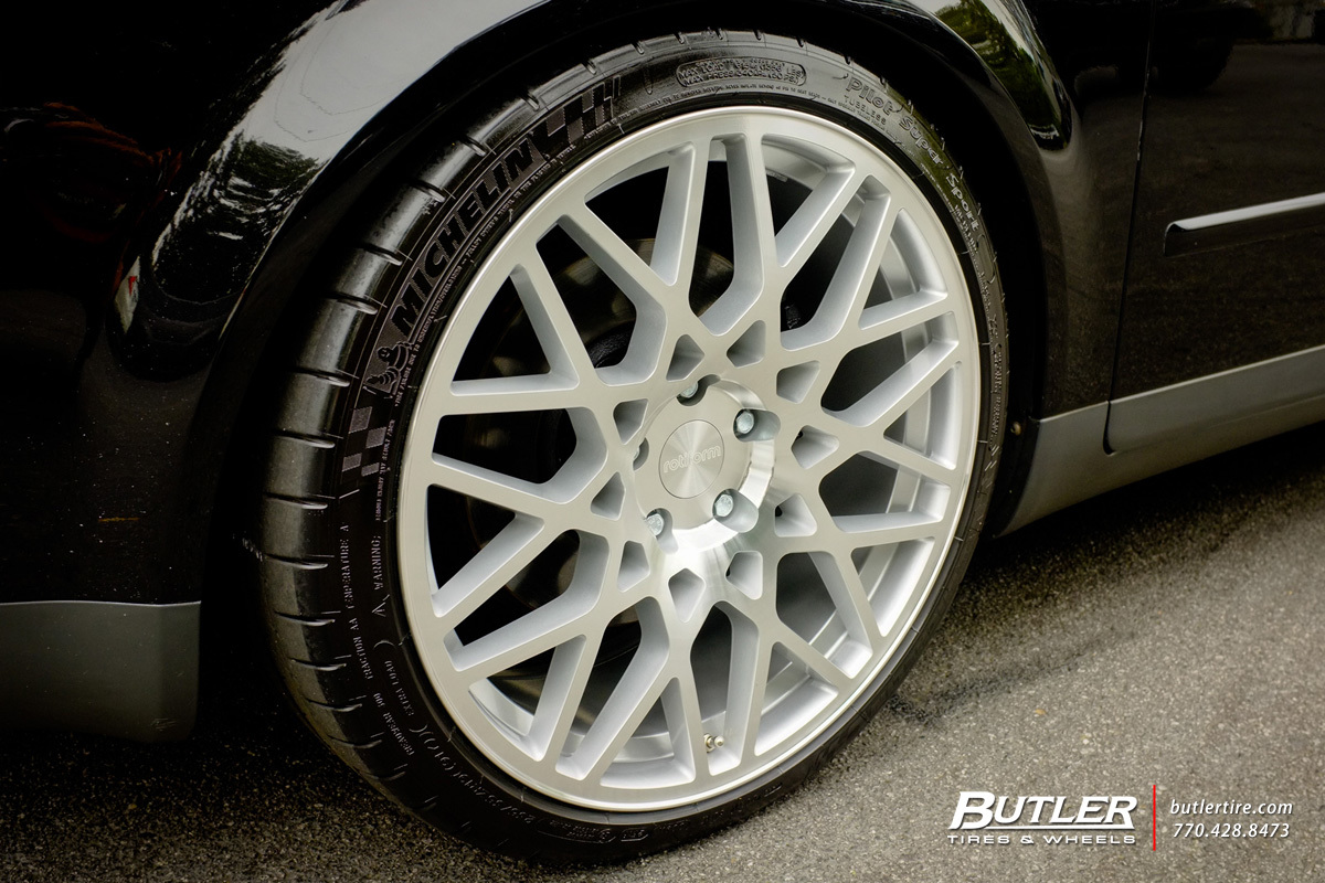 photo 1 Audi A4 custom wheels Rotiform BLQ 19x, ET , tire size X R19. x ET 