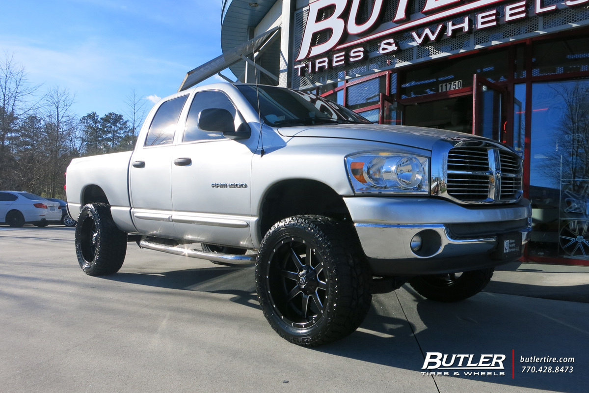 photo 1 Dodge Ram 3500 custom wheels Fuel Maverick 22x, ET , tire size X R22. x ET